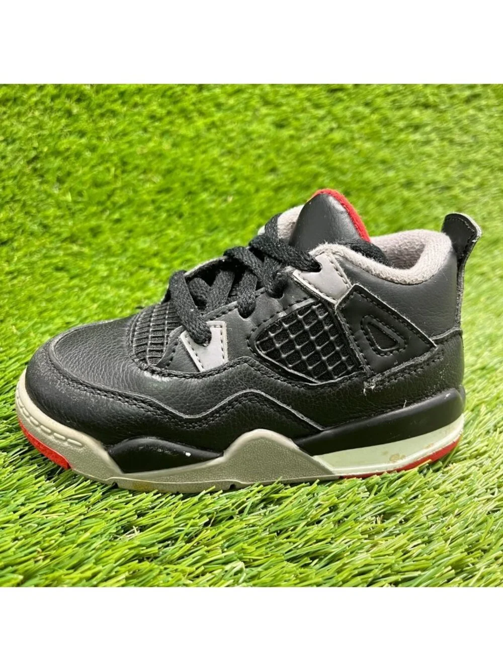 Nike Air Jordan 4 Retro Boys Size 8C Black Gray Athletic Leather Shoes Sneakers